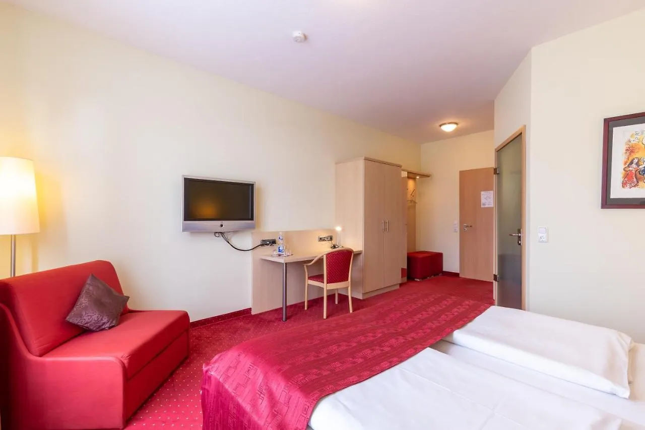 קולמבאך Hotel An Der Eiche בית הארחה
