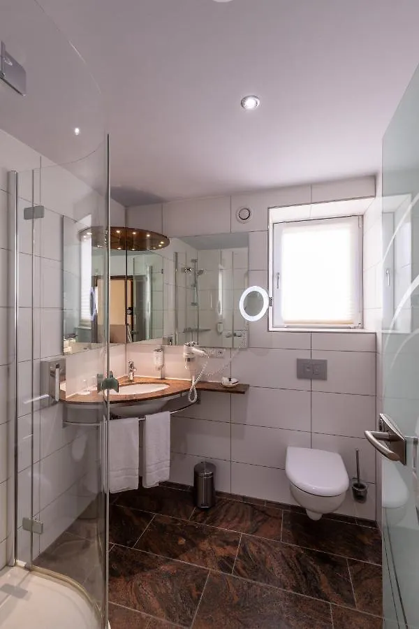 Hotel An Der Eiche Kulmbach Guest house